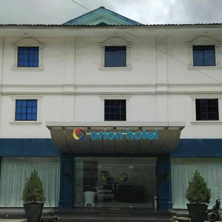 Orion Hotel Batam Buitenkant foto