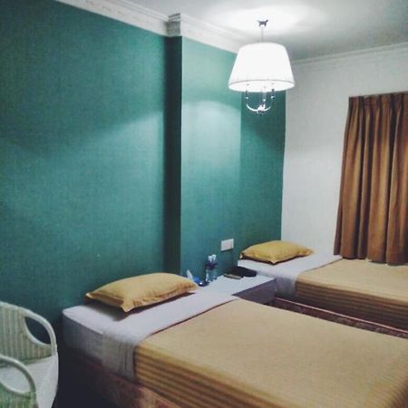 Orion Hotel Batam Buitenkant foto