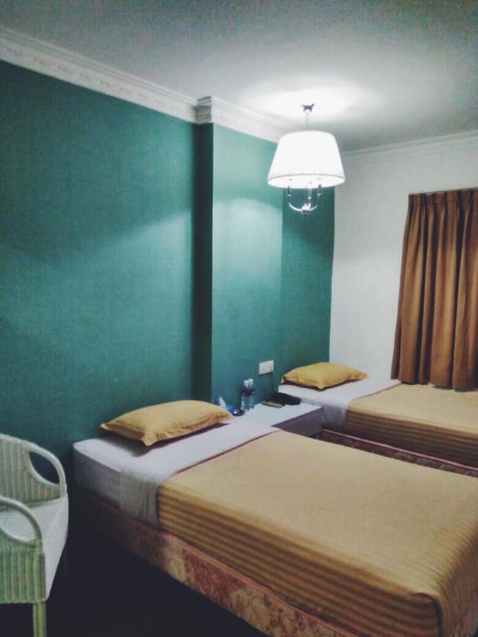 Orion Hotel Batam Buitenkant foto