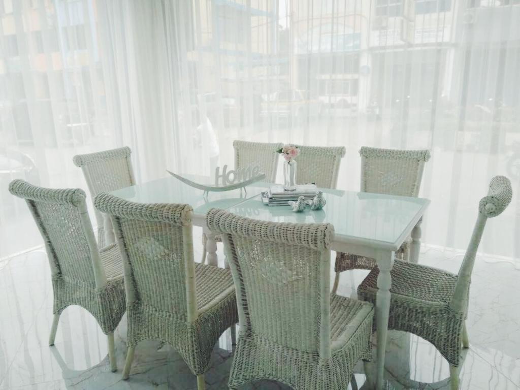 Orion Hotel Batam Buitenkant foto